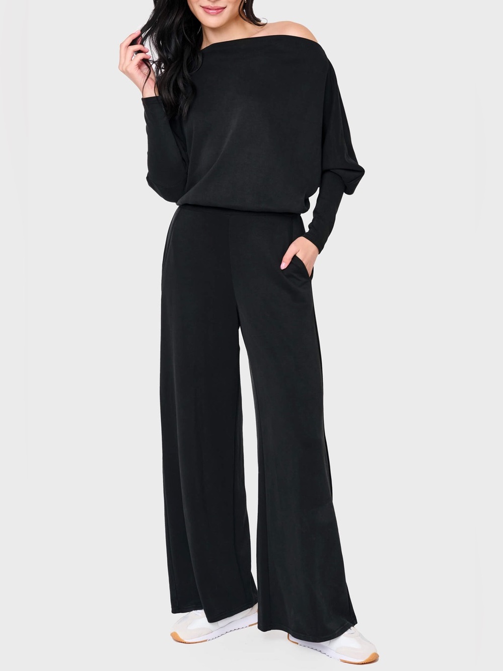 Gibsonlook Black Wide-Leg Cloud Scuba Slouchy Everywhere Jumpsuit Size M